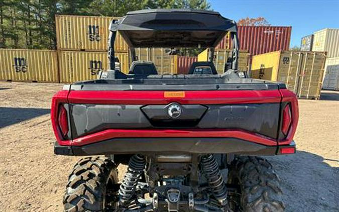 2025 Can-Am Commander XT 700