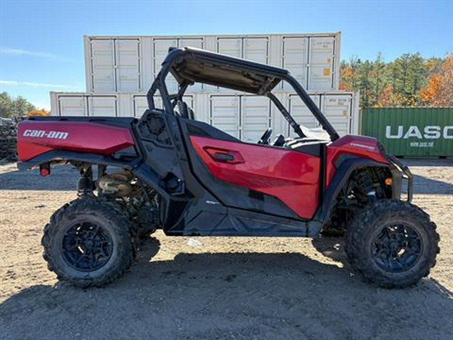 2025 Can-Am Commander XT 700