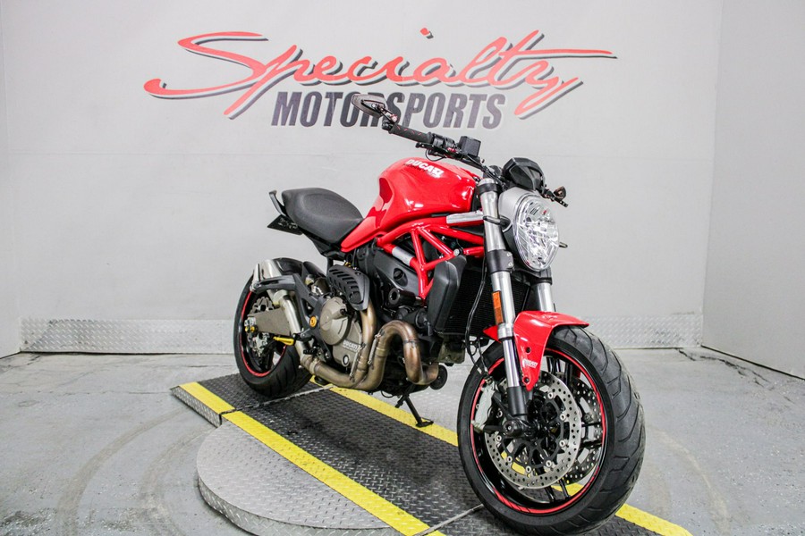 2015 Ducati Monster 821