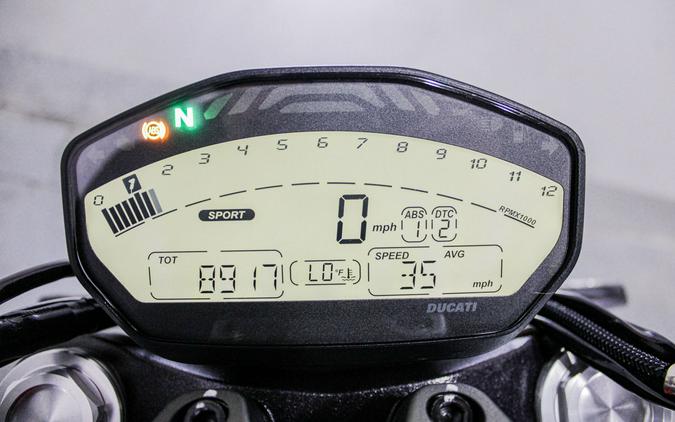 2015 Ducati Monster 821