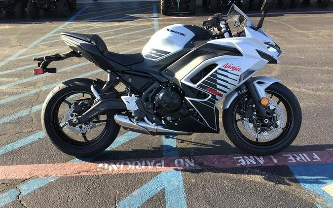 2026 Kawasaki Ninja® 650 ABS