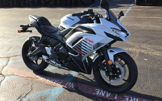 2026 Kawasaki Ninja® 650 ABS