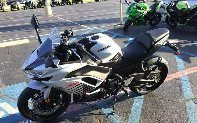 2026 Kawasaki Ninja® 650 ABS