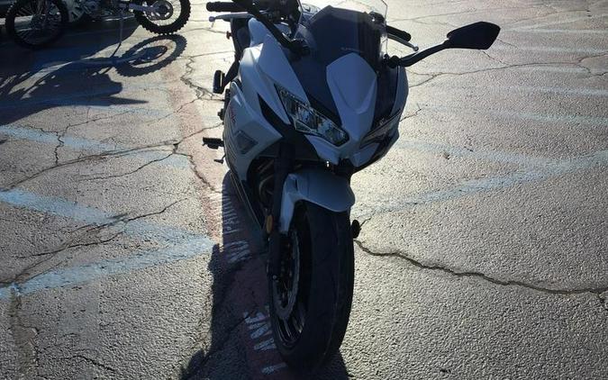 2026 Kawasaki Ninja® 650 ABS