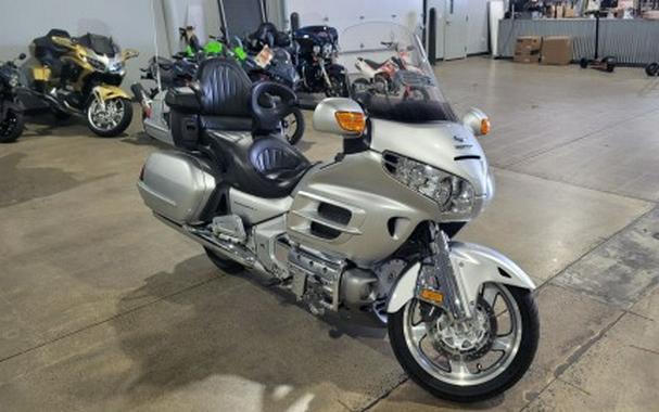 Used Honda Gold Wing motorcycles for sale in Fargo, ND - MotoHunt