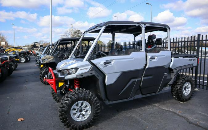 2024 Can-Am® Defender MAX X mr with Half-Doors HD10