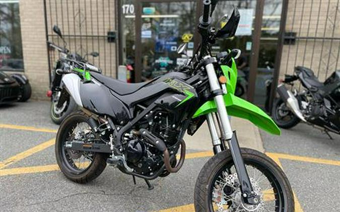 2023 Kawasaki KLX230SM Review [A Dozen Fast Facts]