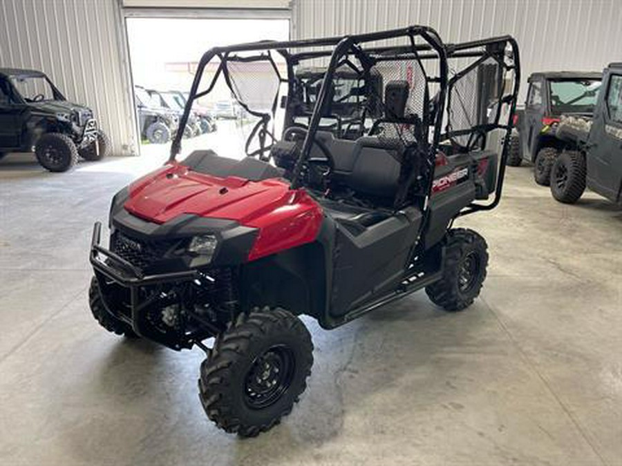 2025 Honda Pioneer 700 Deluxe