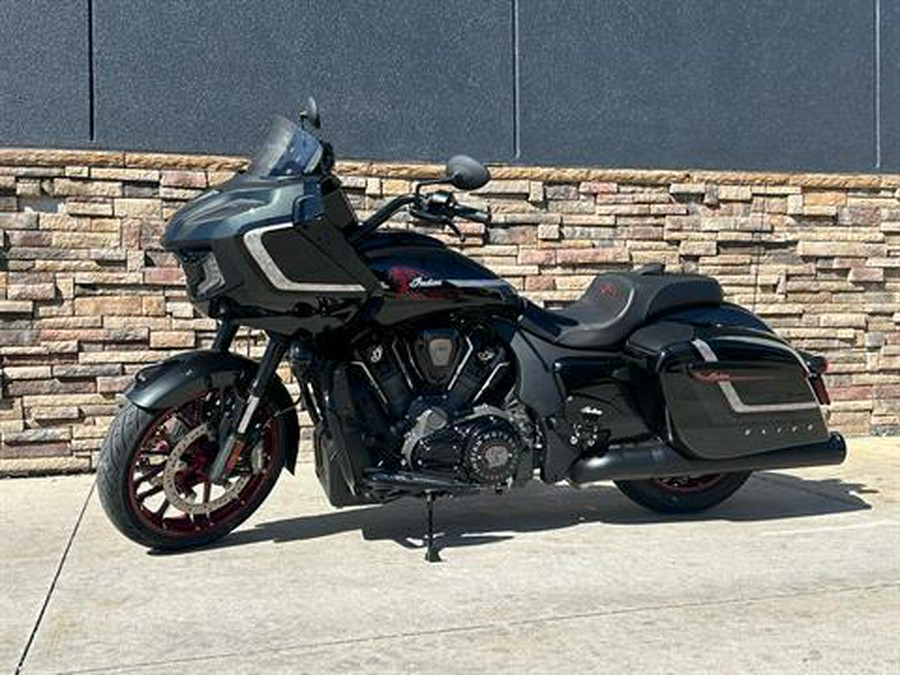 2024 Indian Motorcycle Challenger® Elite