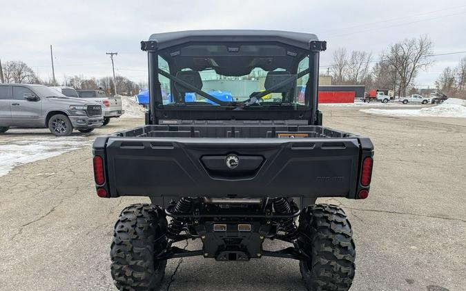 2026 Can-Am® Defender DPS CAB HD9 Compass Green