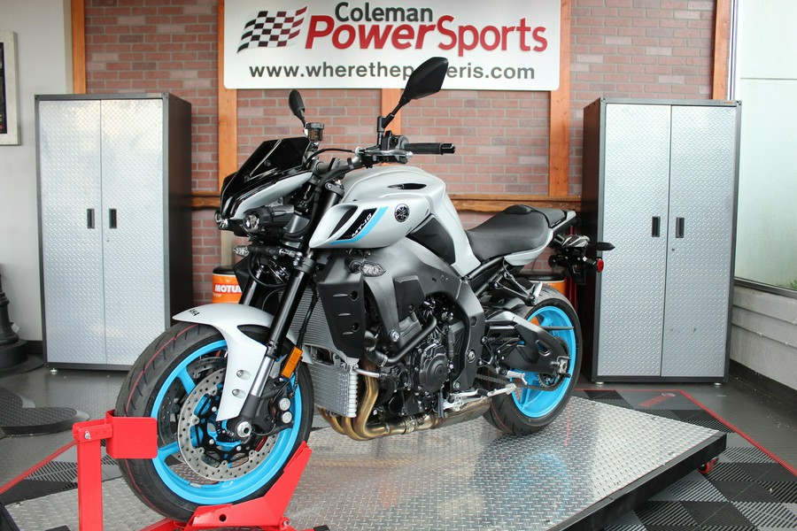 2025 Yamaha MT 10