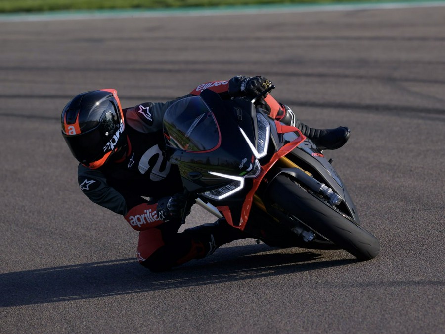 2027 Aprilia RSV4 Factory 1100