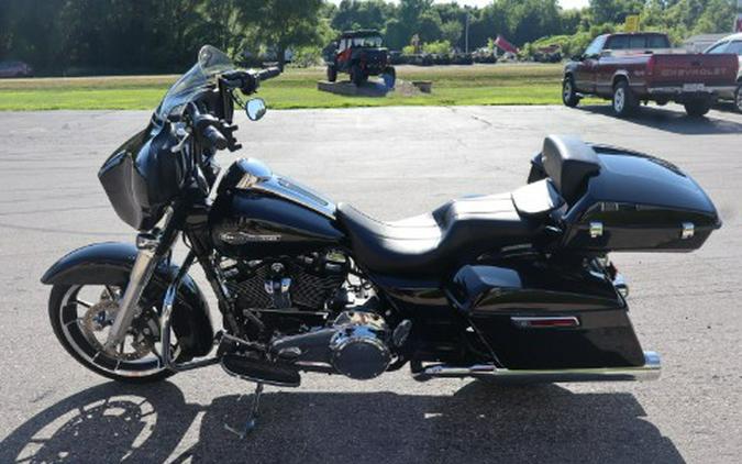 2023 Harley-Davidson Street Glide®