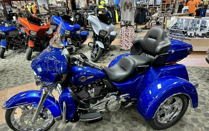 FLHTCUTG 2024 Tri Glide Ultra