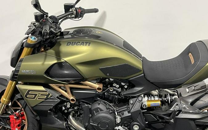 2021 Ducati Diavel 1260 Lamborghini Gea Green