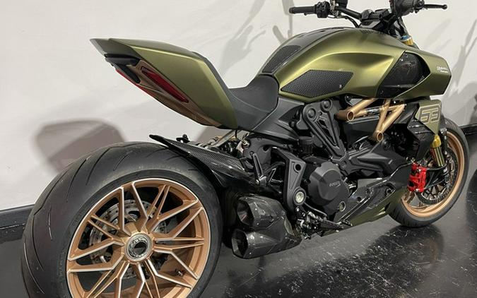 2021 Ducati Diavel 1260 Lamborghini Gea Green