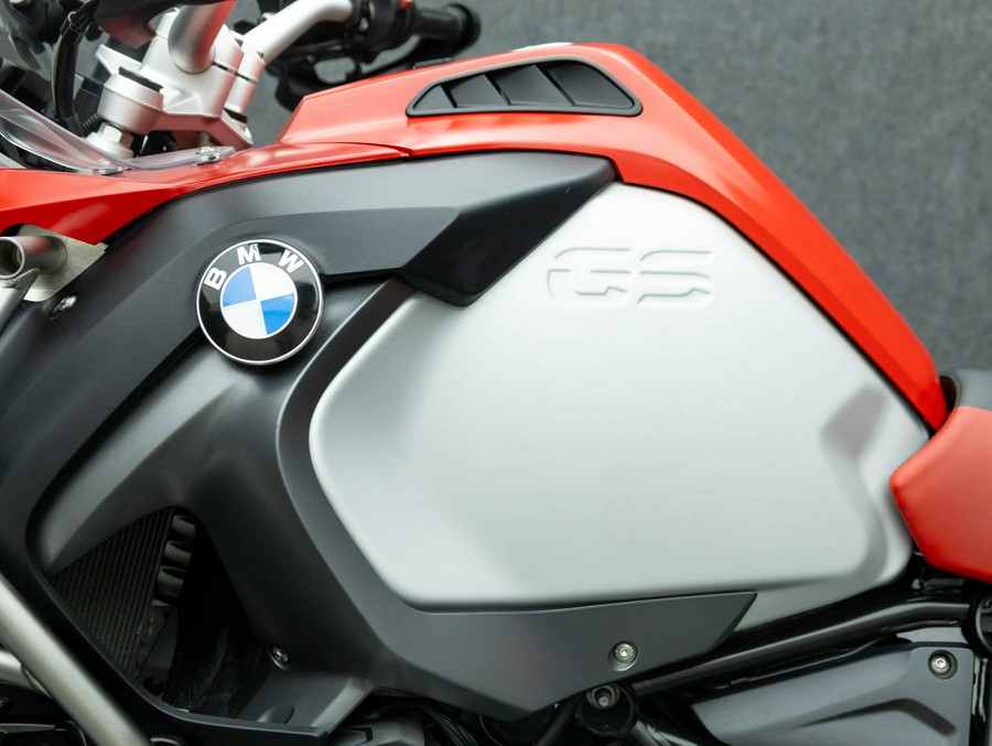 2016 BMW R1200GS ADVENTURE 1200 W/ABS
