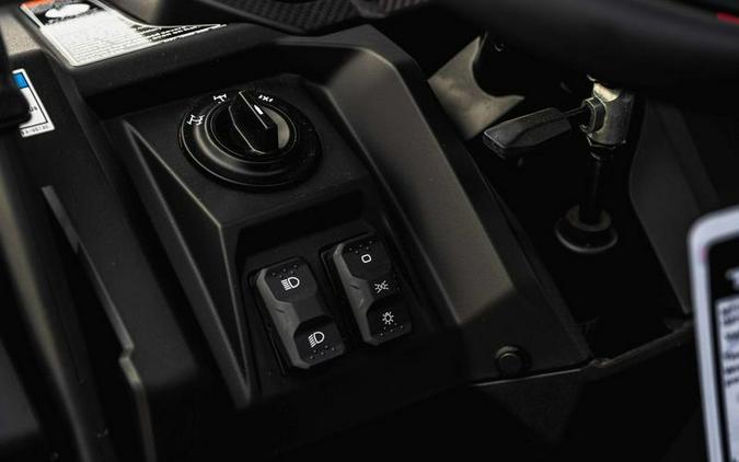 2026 CFMOTO UFORCE 600