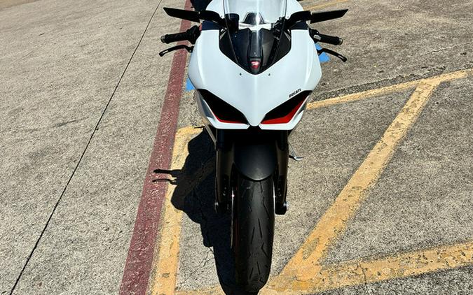 2022 Ducati Panigale V2 White Rosso Livery