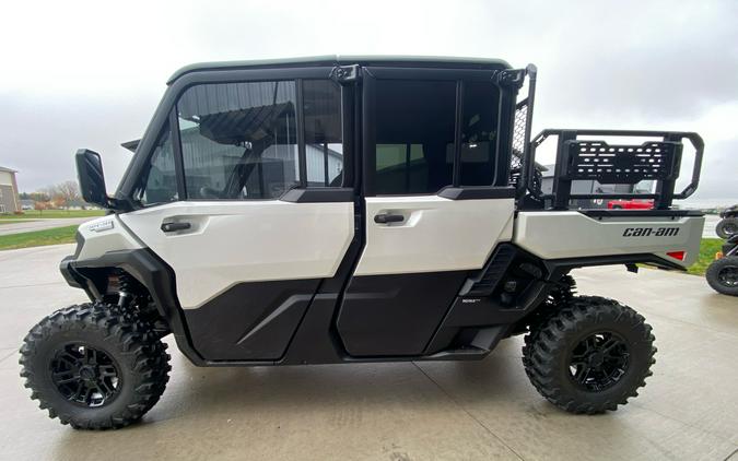 2027 Can-Am Defender XU MAX Limited HD11