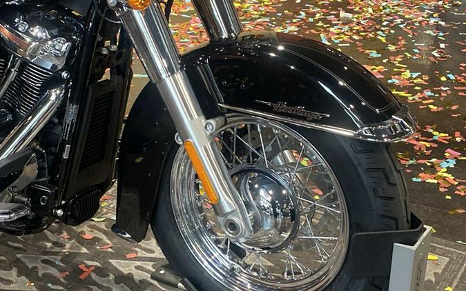 2024 Harley-Davidson Softail FLHCS - Heritage Classic