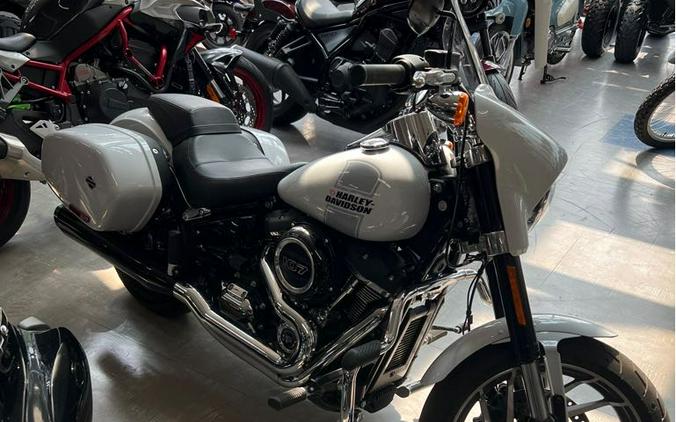 2021 Harley-Davidson Softail® Sport Glide®