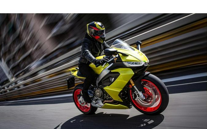 2023 Aprilia RS 660