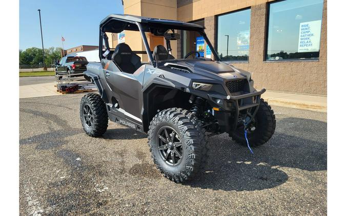 2026 Polaris GENERAL XP 1000 ULTIMATE