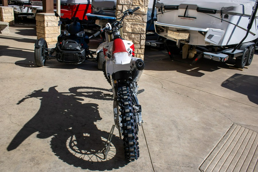 2026 YAMAHA YZ250 70TH ANNIVERSARY EDITION