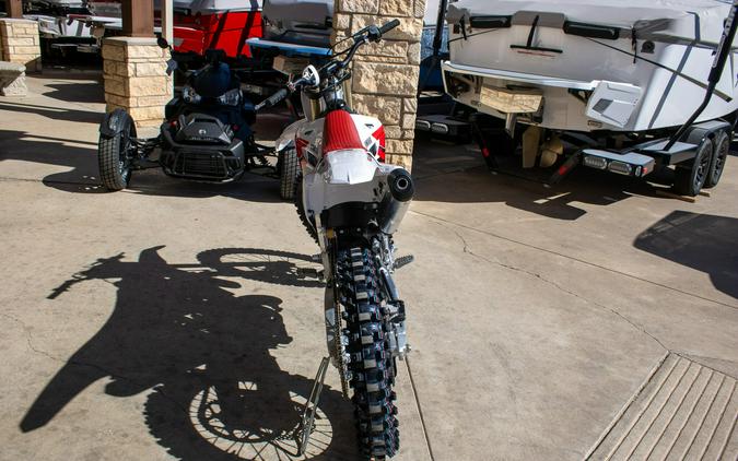 2026 YAMAHA YZ250 70TH ANNIVERSARY EDITION