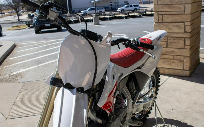 2026 YAMAHA YZ250 70TH ANNIVERSARY EDITION