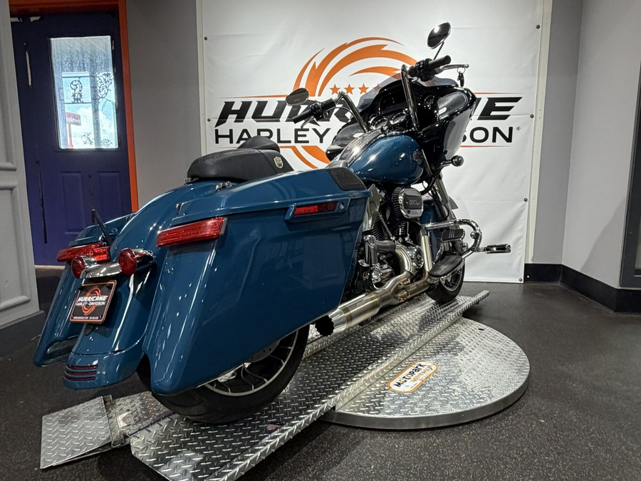 2021 Harley-Davidson® Road Glide® Special FLTRXS
