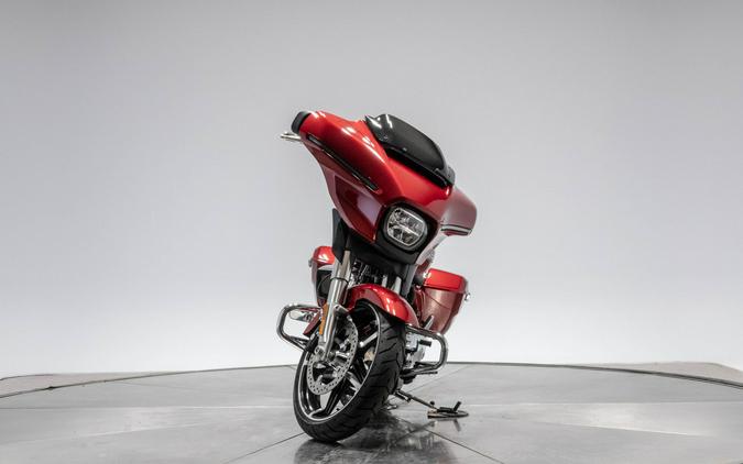 2025 HARLEY-DAVIDSON FLHX STREET GLIDE in Brilliant Red