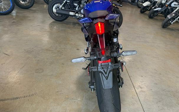 2025 Yamaha YZF R7