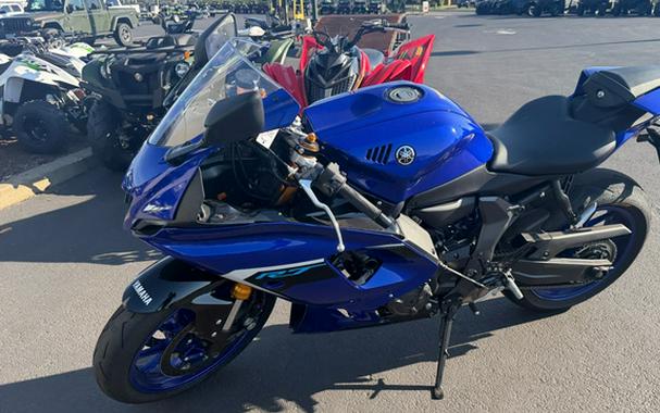 2025 Yamaha YZF R7