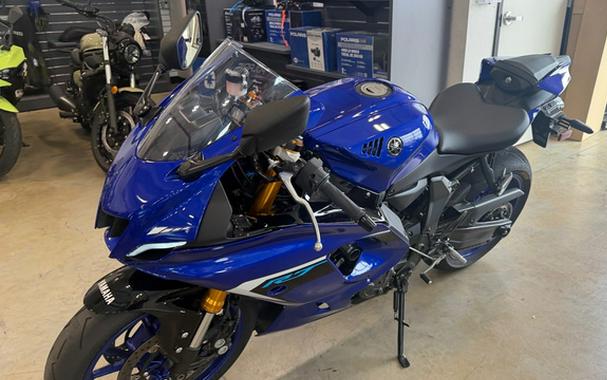 2025 Yamaha YZF R7