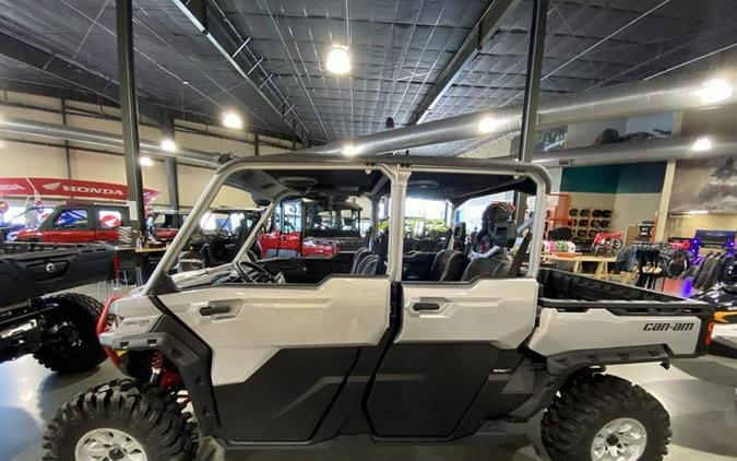 2024 Can-Am® Defender MAX X mr with Half-Doors HD10