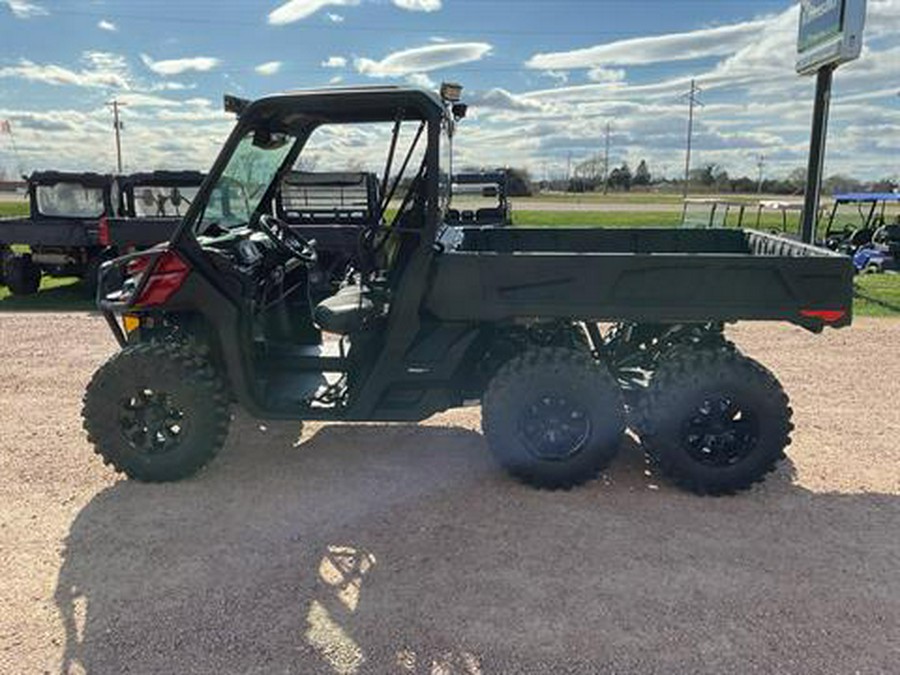 2024 Can-Am Defender 6x6 XT