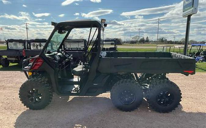 2024 Can-Am Defender 6x6 XT