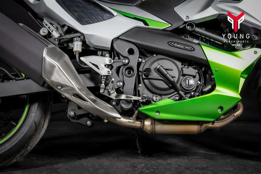 2024 Kawasaki Ninja 7 Hybrid ABS