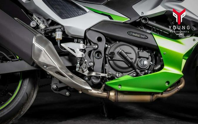 2024 Kawasaki Ninja 7 Hybrid ABS