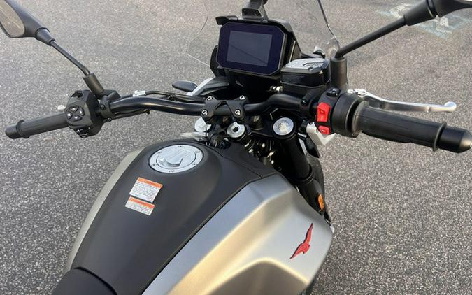 2025 MOTO GUZZI V85 Strada