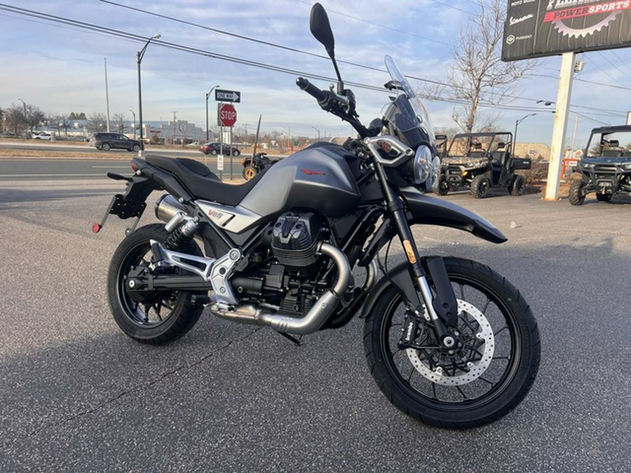 2025 MOTO GUZZI V85 Strada