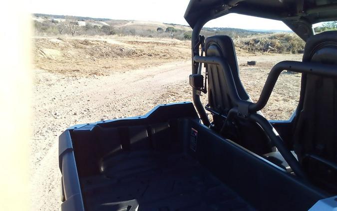 2022 Yamaha Wolverine RMAX2 1000 XT-R