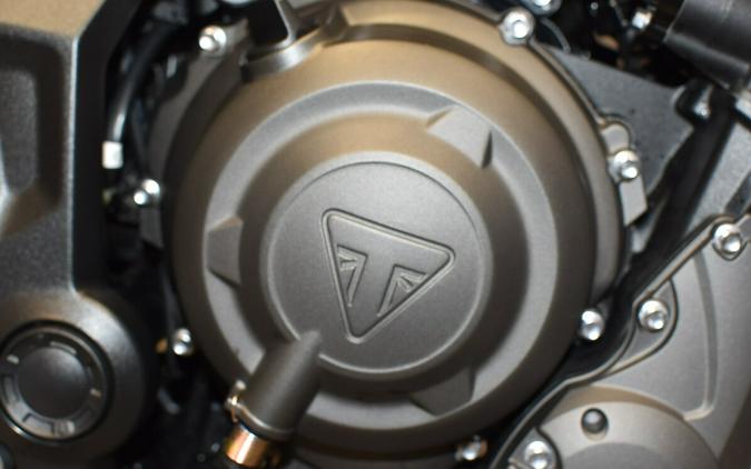 2023 Triumph Trident 660 Silver Ice Diablo Red