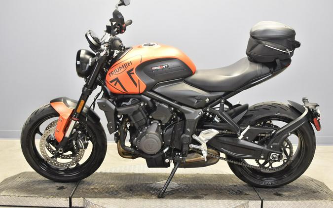 2023 Triumph Trident 660 Silver Ice Diablo Red