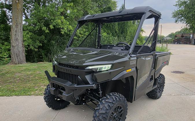 2026 Honda Pioneer 1000 Deluxe