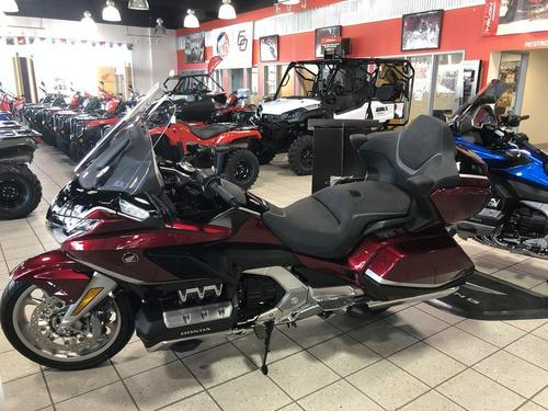 2021 Honda Gold Wing Tour DCT Review: Madonna Bound, Two-Up