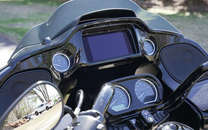 2024 Harley-Davidson® FLTRT - Road Glide® 3