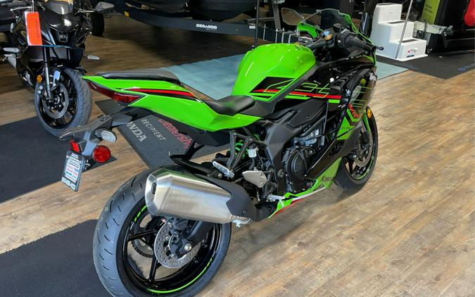 2024 Kawasaki Ninja® ZX™-4RR KRT Edition ABS